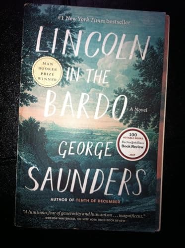 Cover of Lincoln in the Bardo by George Saunders